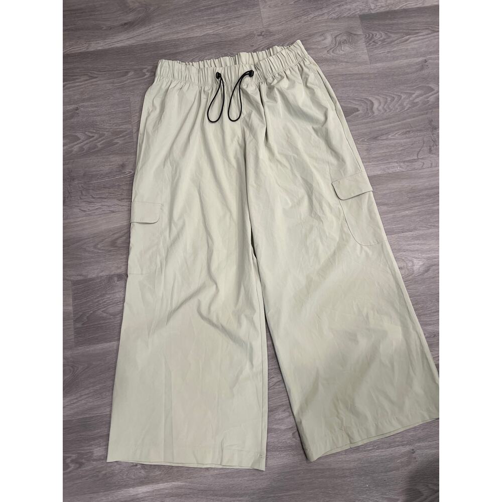 LIVI for Lane Bryant size 18/20 light green wide leg activewear pants